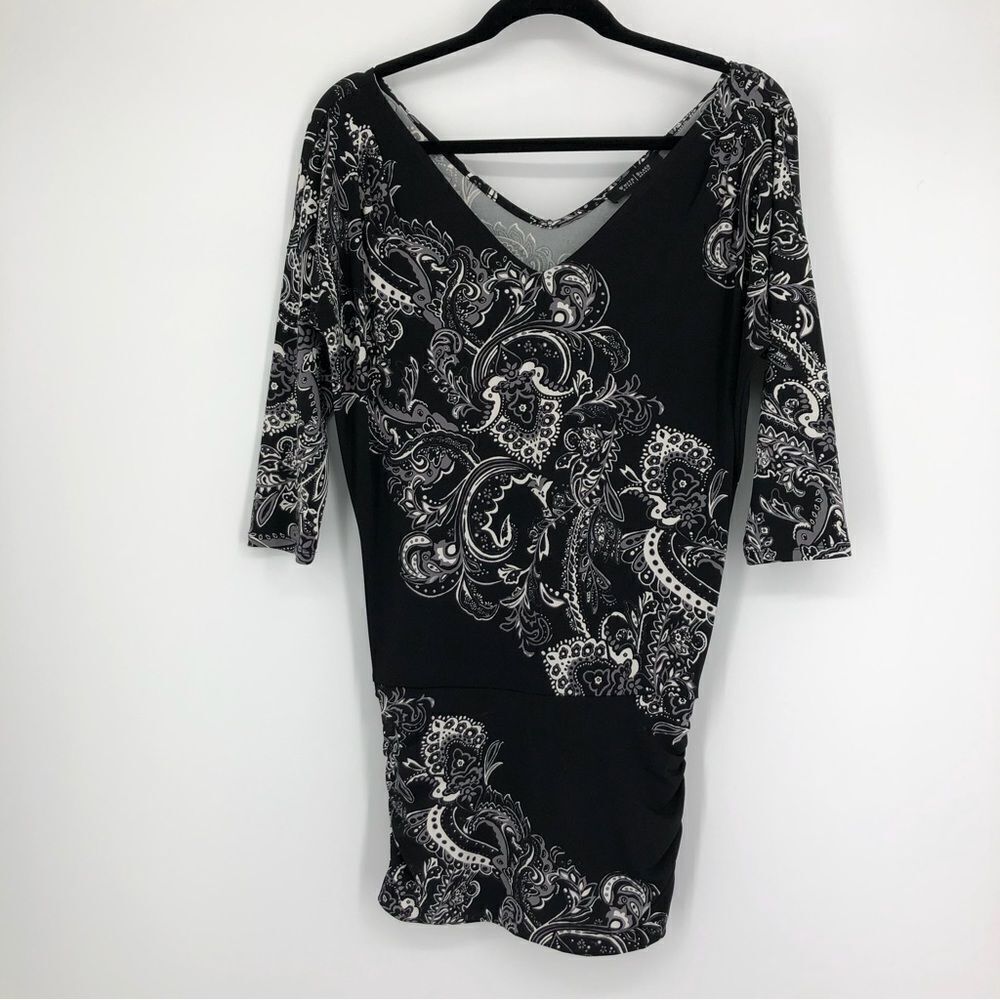 White House Black Market Paisley Ruched Mini Dress V Neck Tie Back‎ Size XXS
